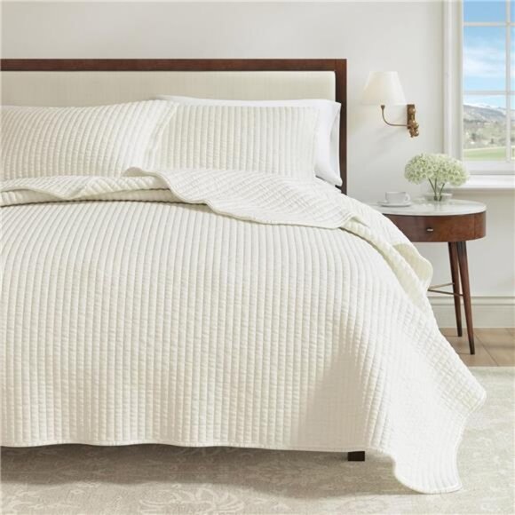 Home Full/Queen Quilt Bedding Set, 3-Piece Lightweight Summer Channel - Picture 4 of 12